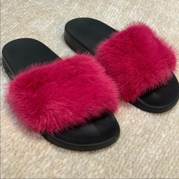 Givenchy Mink Fur Slide Sandal - Picture 1 of 6